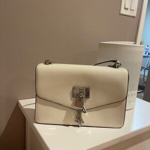 DKNY BAG ❗️ N E W ❗️